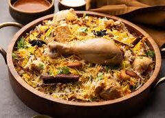 इस तरह बनाएं Chicken Biryani, 30 मिनट में बनकर तैयार हो जाएगी