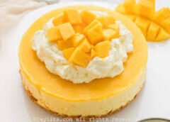 इस Mango Season में ट्राई करें ये No Bake Mango Cheesecake Recipe