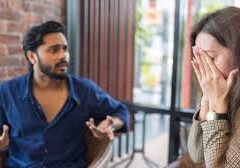 Love Marriage के बाद क्यों होने लगते हैं झगड़े? ये 5 रेड फ्लैग बर्बाद कर रहे Relationship
